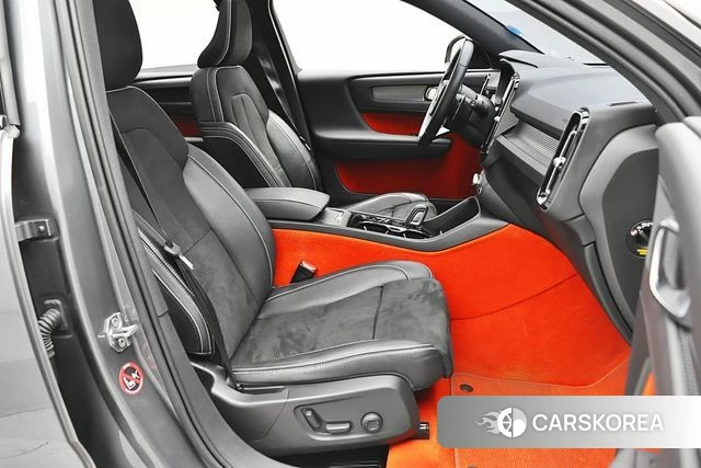 Volvo XC40 2019 Серый из Кореи, фото 4