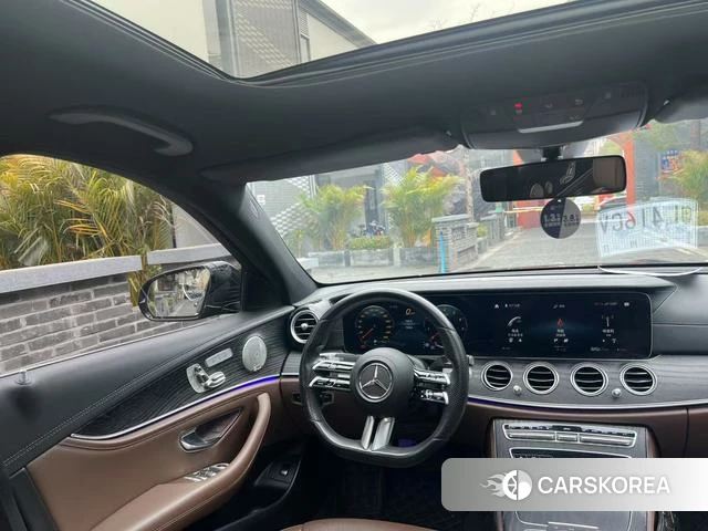 Mercedes-Benz E-class 2021 Черный из Китая, фото 4