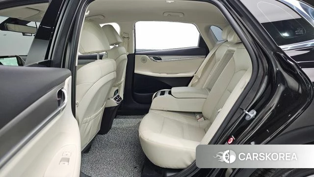 Hyundai The New Grandeur IG Hybrid 2021 Черный из Кореи, фото 4