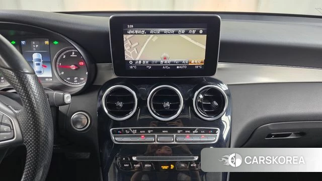 Mercedes-Benz GLC-Class X253 2018 Белый из Кореи, фото 4