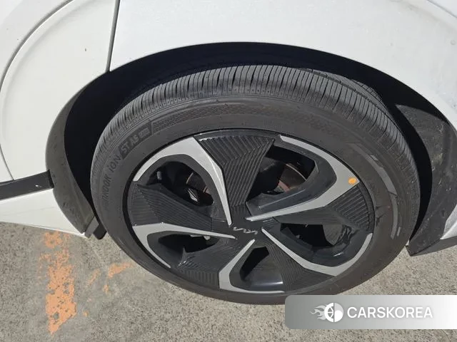 Kia EV6 2022 Белый из Кореи, фото 4