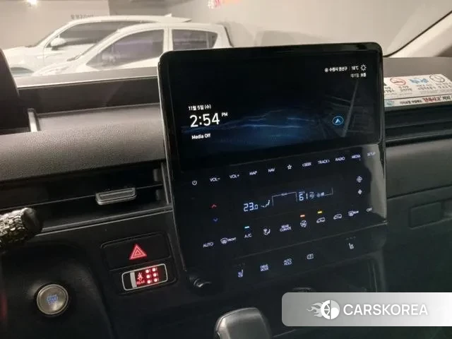 Hyundai Staria 2022 Белый из Кореи, фото 4