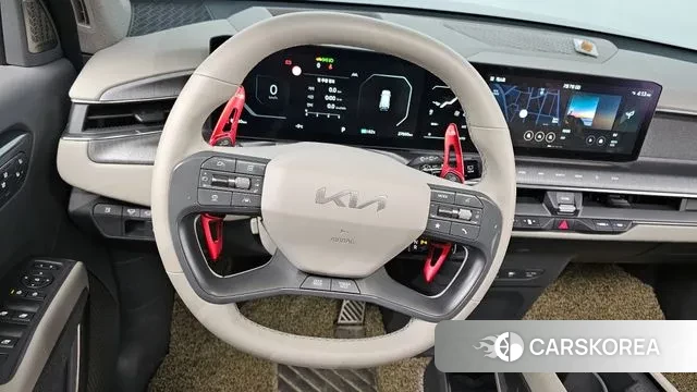 Kia EV9 2023 Серебристо-серый из Кореи, фото 4