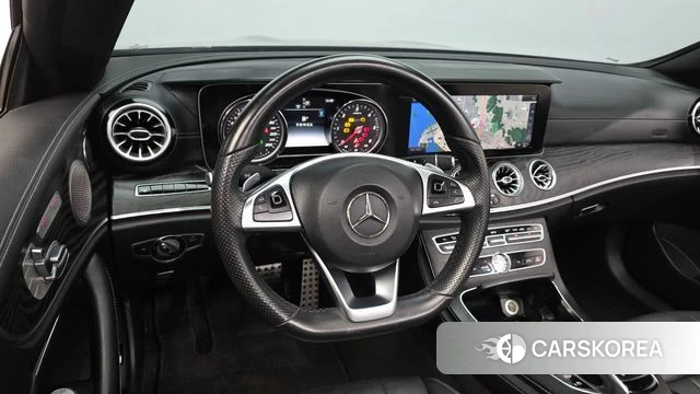 Mercedes-Benz E-Class W213 2018 Черный из Кореи, фото 4