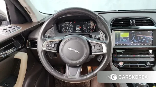 Jaguar F-PACE 2019 Белый из Кореи, фото 4