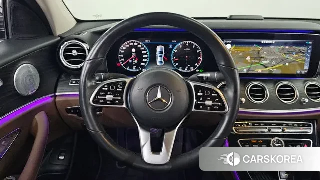 Mercedes-Benz E-Class W213 2020 Белый из Кореи, фото 4