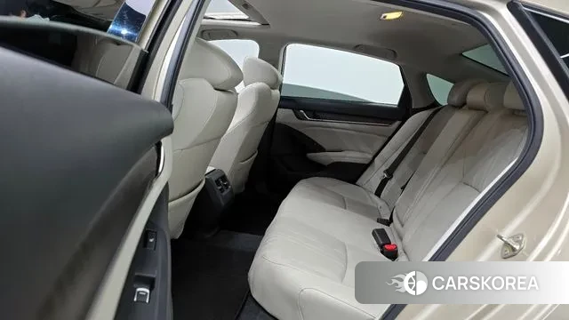 Honda Accord 10th Generation 2019 Песочный из Кореи, фото 4