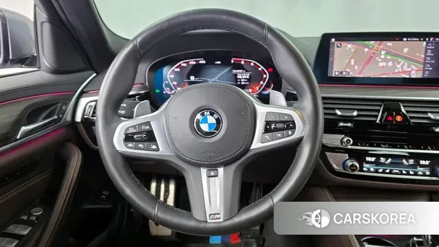 BMW 5 Series (G30) 2020 Серебристо-серый из Кореи, фото 4