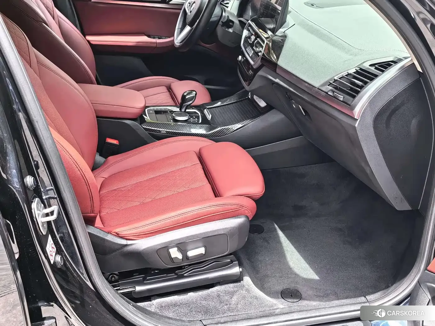 BMW X3 2021 Черный из Китая, фото 4