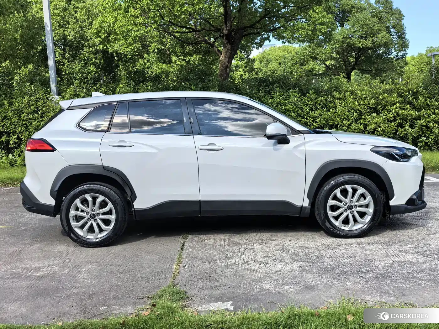 Toyota Frontlander 2022 Белый из Китая, фото 4
