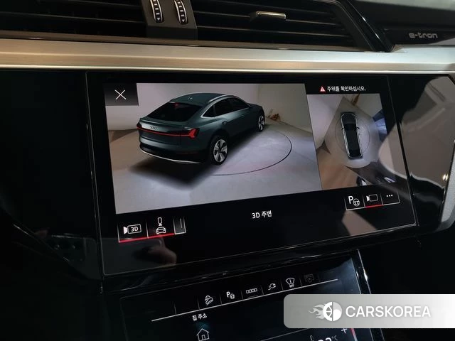 Audi e-Tron 2023 Белый из Кореи, фото 4