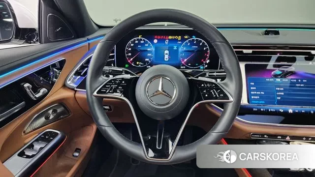 Mercedes-Benz E-Class W214 2024 Белый из Кореи, фото 4