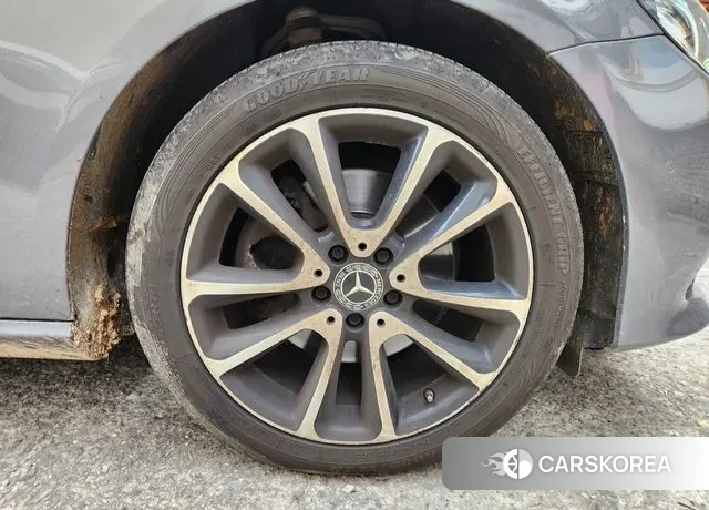 Mercedes-Benz E-Class W213 2020 Серый из Кореи, фото 4