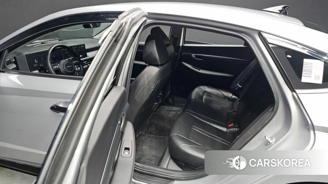 Hyundai Sonata D Edge (DN8) 2024 Серебристо-серый из Кореи, фото 4