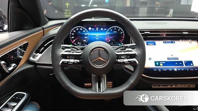 Mercedes-Benz E-Class W214 2025 Черный из Кореи, фото 4
