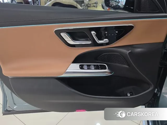 Mercedes-Benz E-Class W214 2025 Синий нефрит из Кореи, фото 4