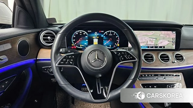 Mercedes-Benz E-Class W213 2021 Белый из Кореи, фото 4