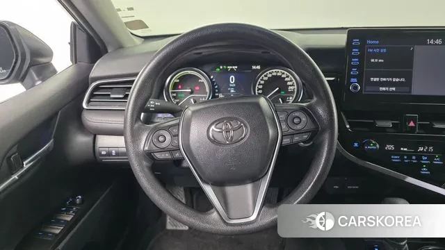Toyota Camry (XV70) 2023 Серебристо-серый из Кореи, фото 4