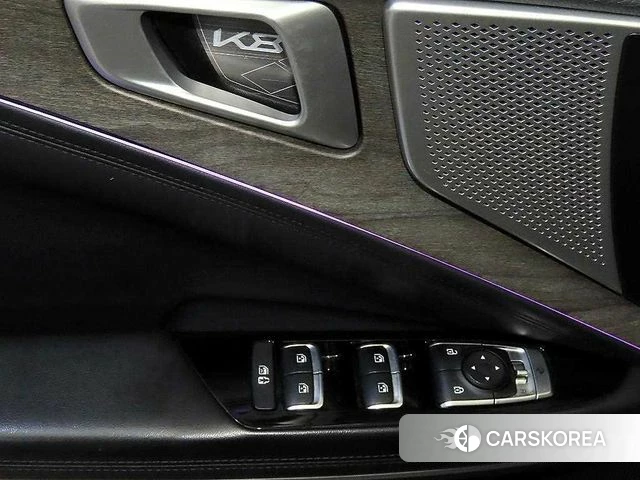 Kia K8 2022 Серебристо-серый из Кореи, фото 4