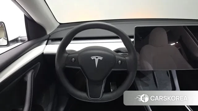 Tesla Model Y 2024 Белый из Кореи, фото 4