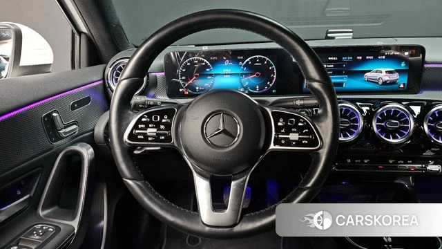 Mercedes-Benz A-Class W177 2023 Белый из Кореи, фото 4