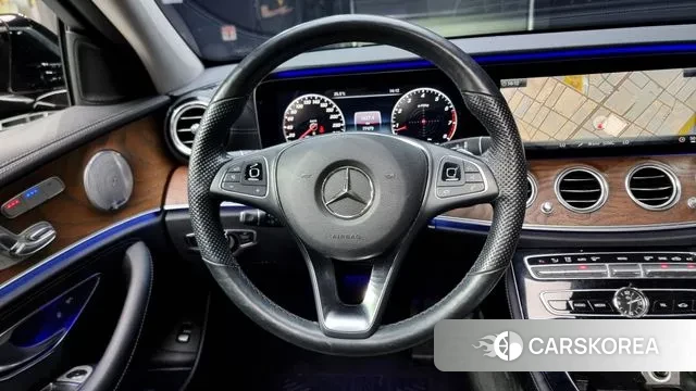 Mercedes-Benz E-Class W213 2018 Черный из Кореи, фото 4