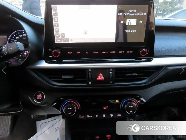 Kia The New K3 2nd generation 2021 Белый из Кореи, фото 4