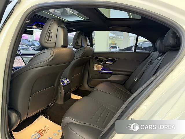 Mercedes-Benz Class C id 4207343 из Китая 4