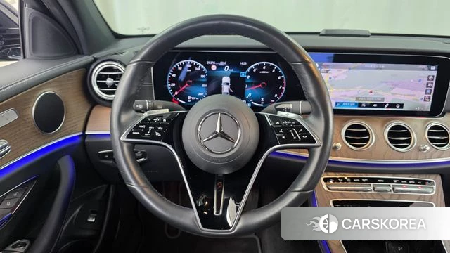 Mercedes-Benz E-Class W213 2021 Синий из Кореи, фото 4