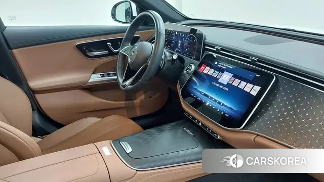 Mercedes-Benz E-Class W214 2024 Белый из Кореи, фото 4