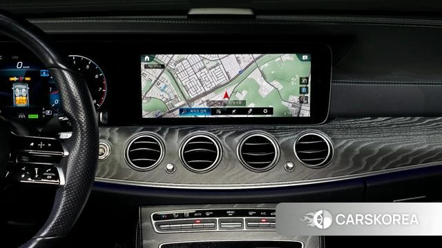 Mercedes-Benz E-Class W213 2021 Черный из Кореи, фото 4
