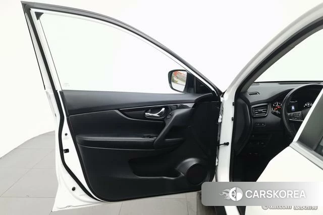 Nissan Qijun 2024 Белый из Китая, фото 4