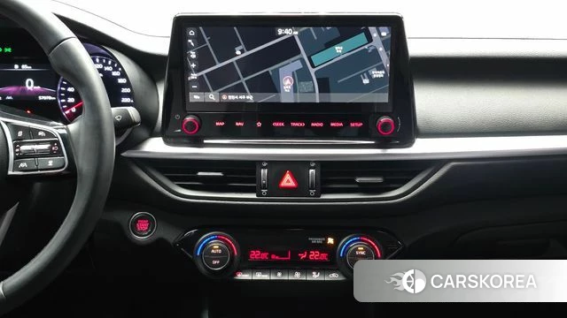 Kia The New K3 2nd generation 2022 Белый из Кореи, фото 4