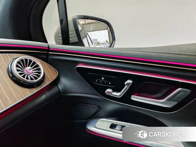 Mercedes-Benz EQE SUV 2024 Темно-серый из Китая, фото 4