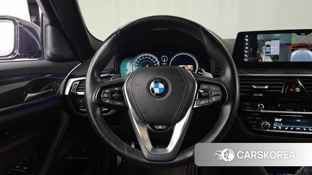 BMW 5 Series (G30) 2018 Черный из Кореи, фото 4