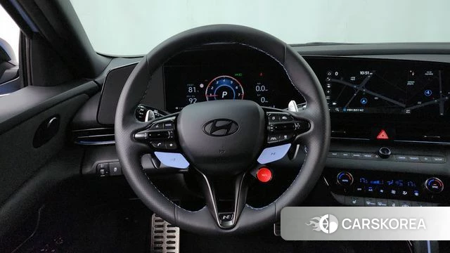 Hyundai The New Avante (CN7) 2025 Светло-серебряный цвет из Кореи, фото 4