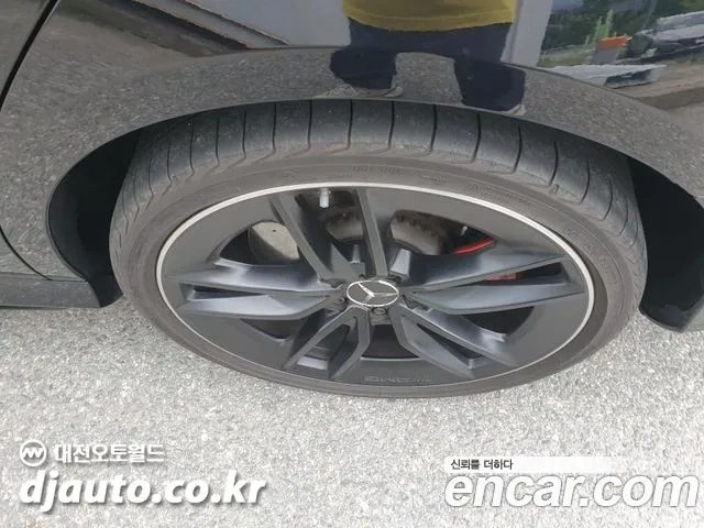 Mercedes-Benz E-Class W213 2023 Черный из Кореи, фото 4