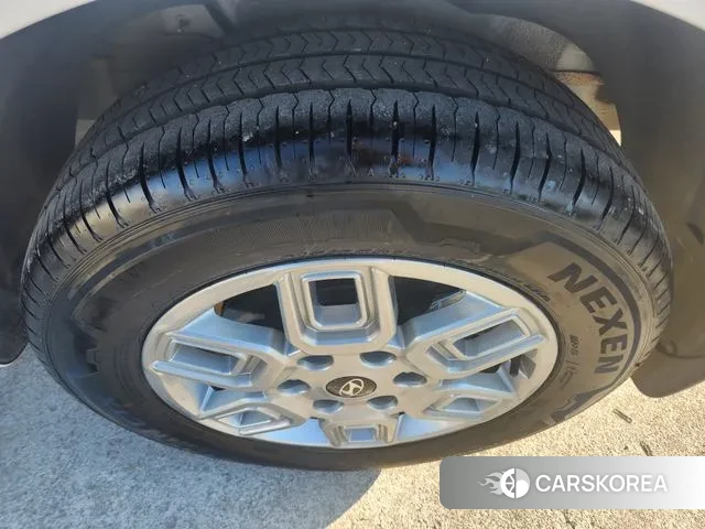 Hyundai Staria 2025 Белый из Кореи, фото 4