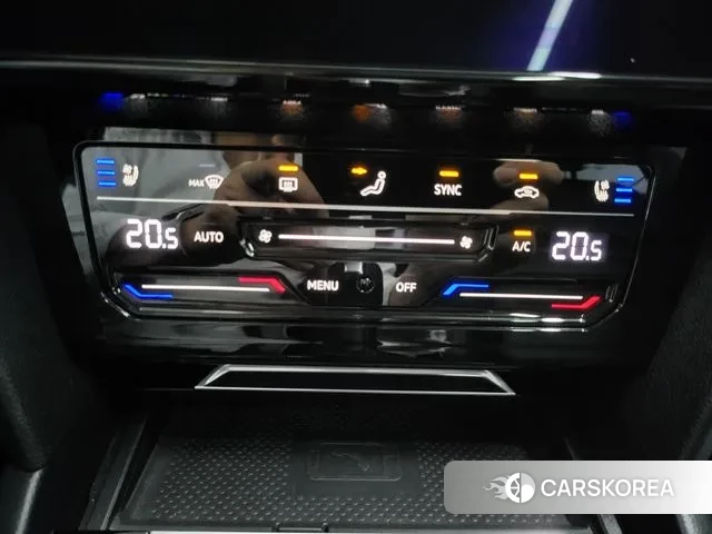 Volkswagen Arteon 2023 Белый из Кореи, фото 4