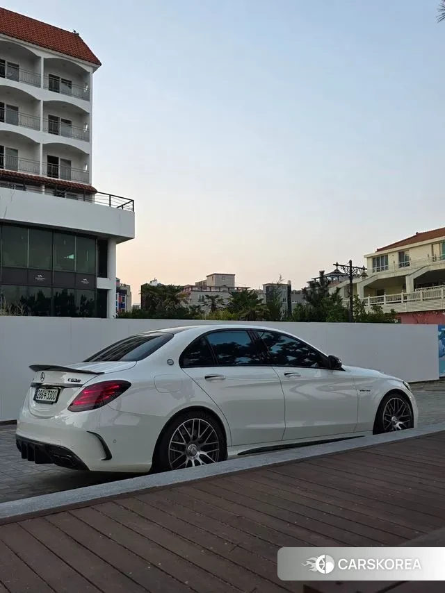 Mercedes-Benz C-Class W205 2018 Белый из Кореи, фото 4