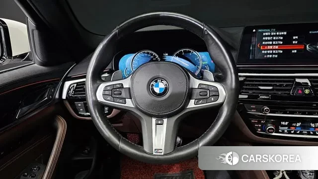 BMW 5 Series (G30) id 2966666 из Кореи 4