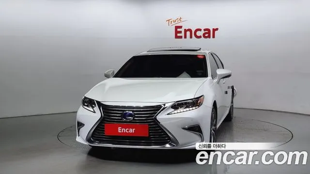 Lexus New ES300h id 2676249 из Кореи 4