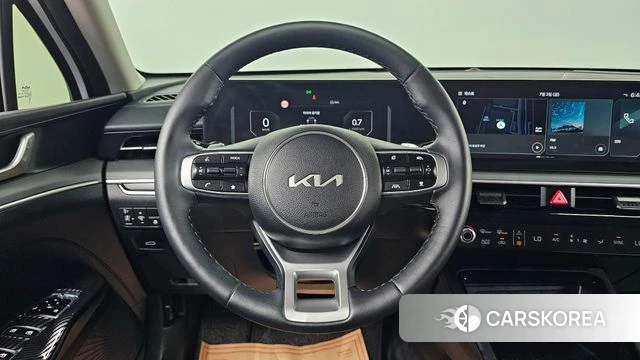Kia The New K5 3rd generation 2025 Белый из Кореи, фото 4