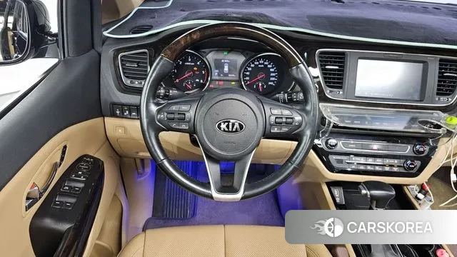 Kia The New Carnival 2018 Черный из Кореи, фото 4