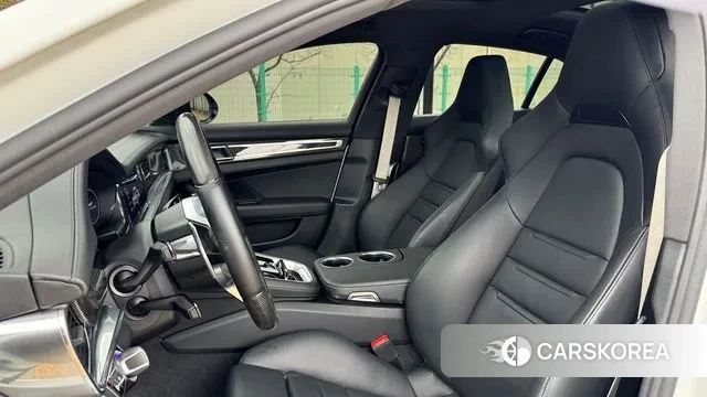 Porsche Panamera (971) 2020 Белый из Кореи, фото 4