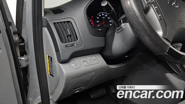 Hyundai The New Grand Starex 2018 Серебристо-серый из Кореи, фото 4