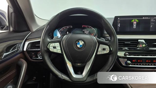BMW 5 Series (G30) 2020 Черный из Кореи, фото 4