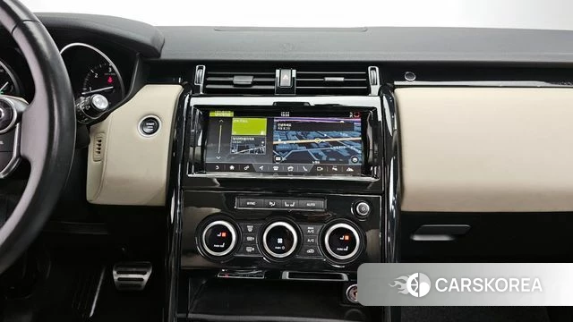 Land Rover Discovery 5 2018 Белый из Кореи, фото 4