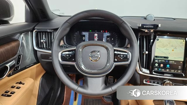 Volvo S90 2023 Коричневый из Кореи, фото 4