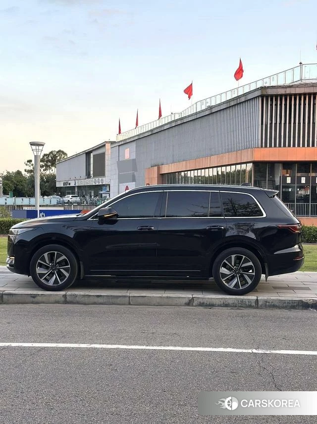 Ideal car Ideal ONE 2021 Черный из Китая, фото 4